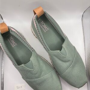 TOMS Sage Felt Resident 2.0 sneaker - EUC - size 9